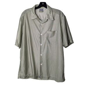 Quicksilver Short Sleeve Button Up Blue Hawaiian Shirt Mens Med Surf Skate Beach